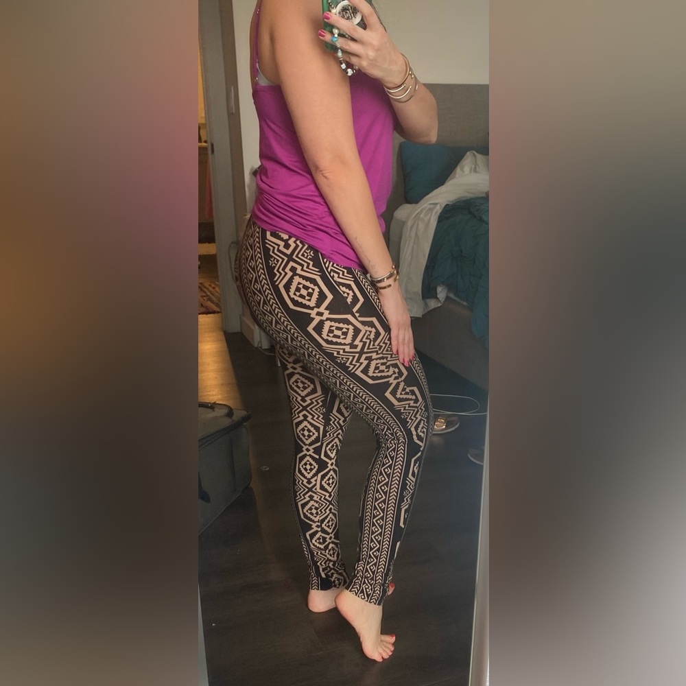 Tribal print leggings - Picture 3 of 4